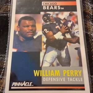Approximately 120 Pinnacle 1991 Football Cards